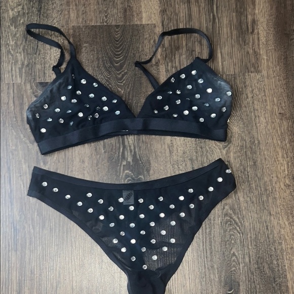 Parade Black Sheer Bralette and Panty Set with Silver Accents size medium - Picture 2 of 8